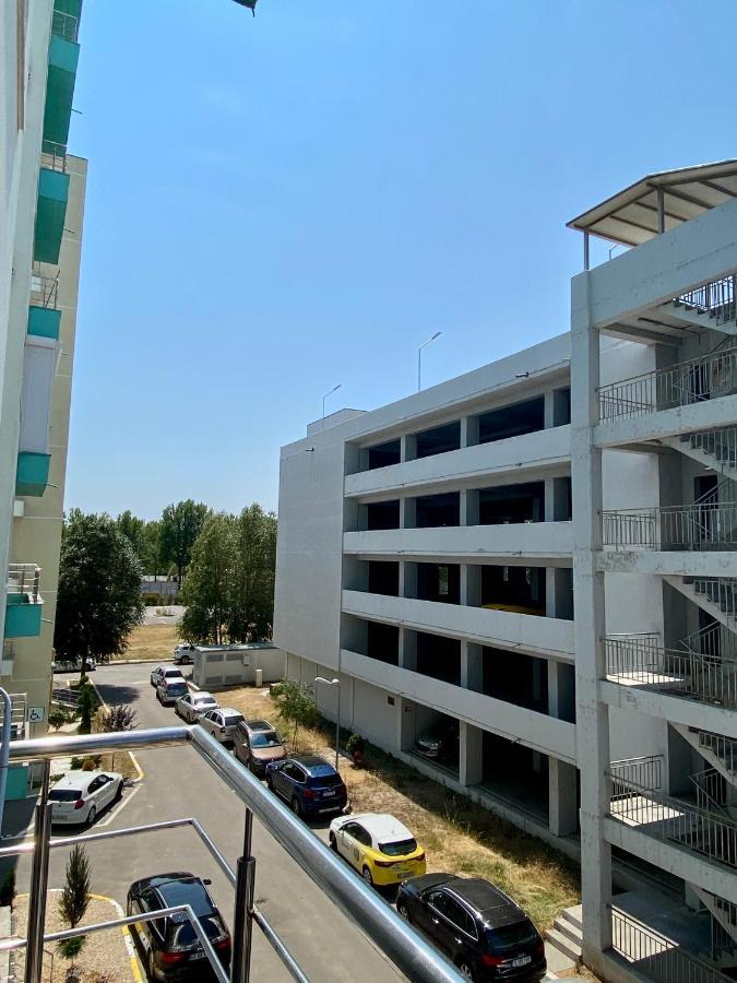 Tanya Apartments Summerland Mamaia Luaran gambar