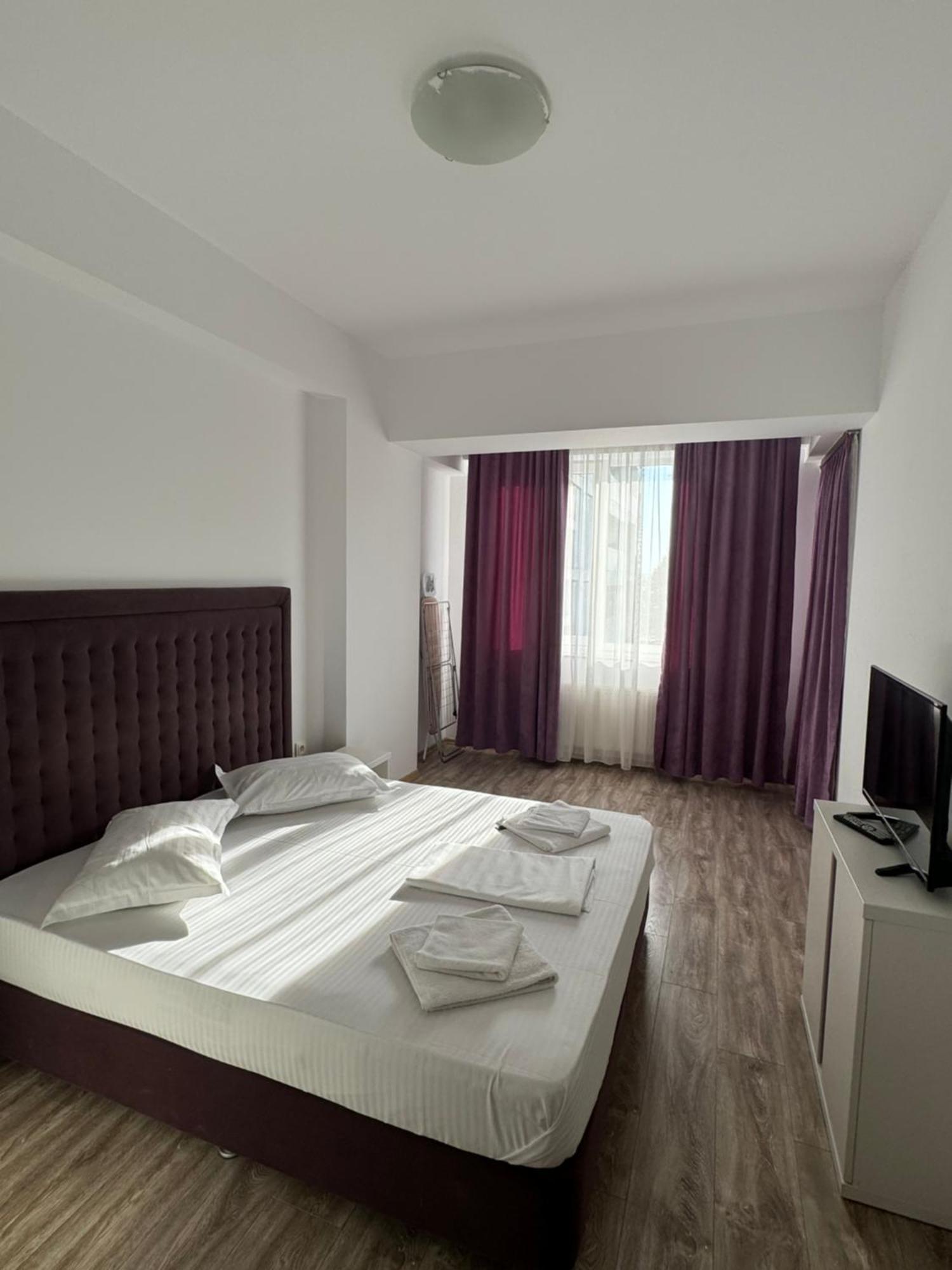 Tanya Apartments Summerland Mamaia Luaran gambar